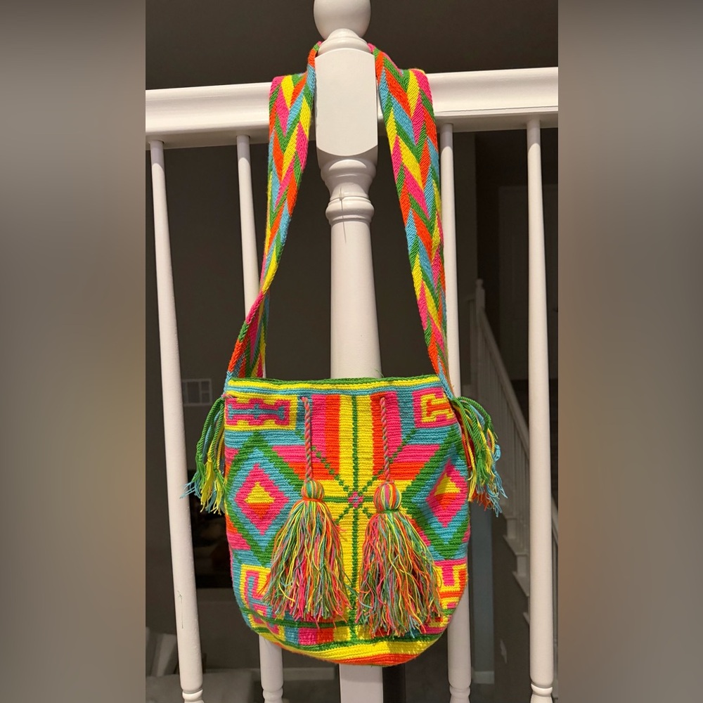Authentic Wayuu Colombian Woven Crossbody Handbag Handmade